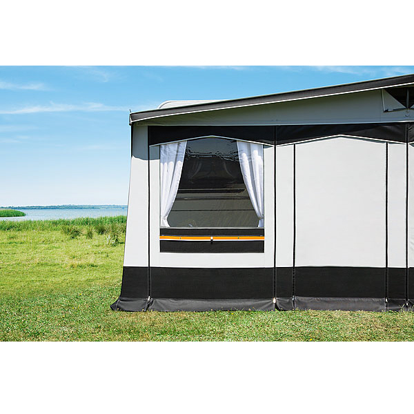 DWT Atelier Chalet Vordach