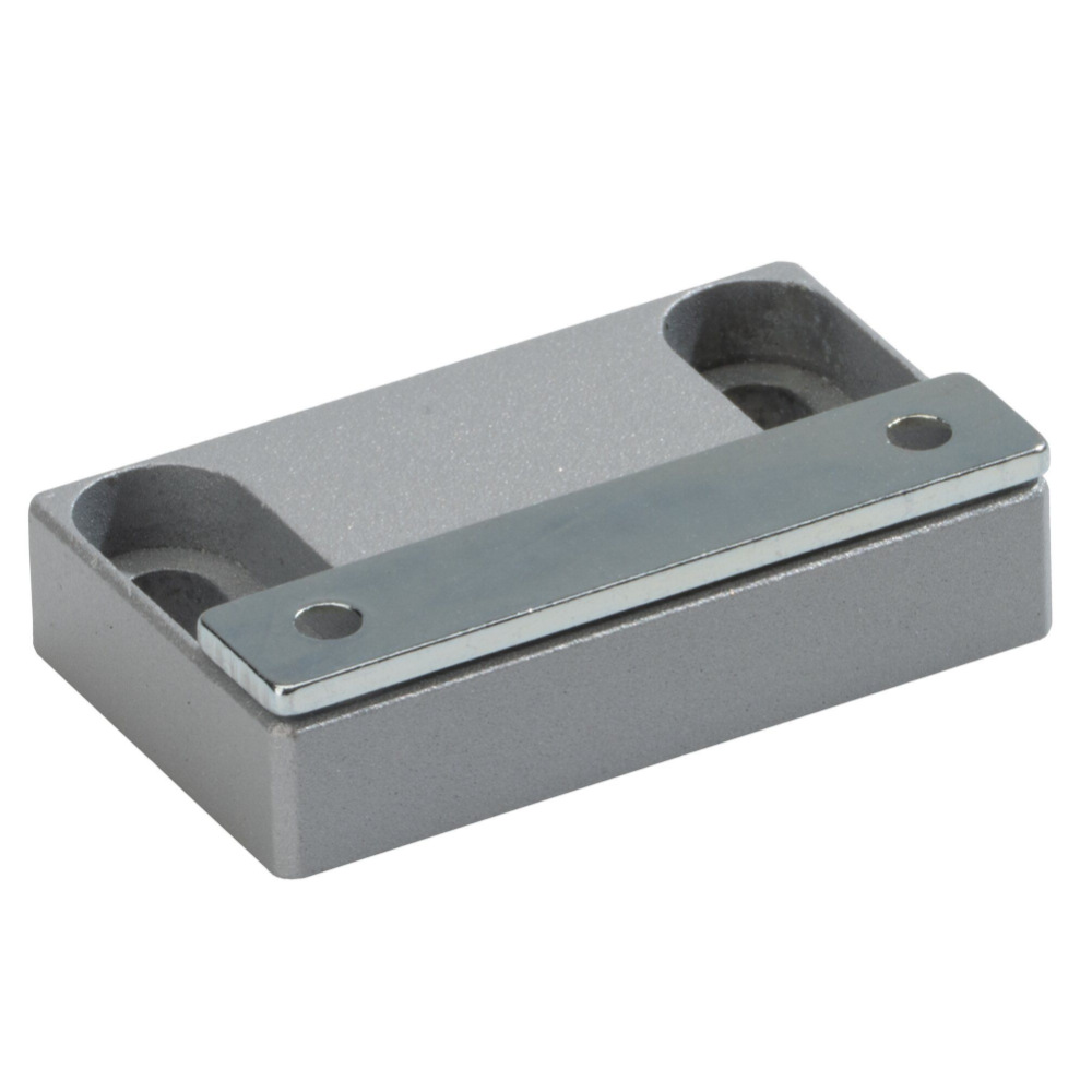 Brugger Magnebeschlag zum Anschrauben, frontal mit Langloch